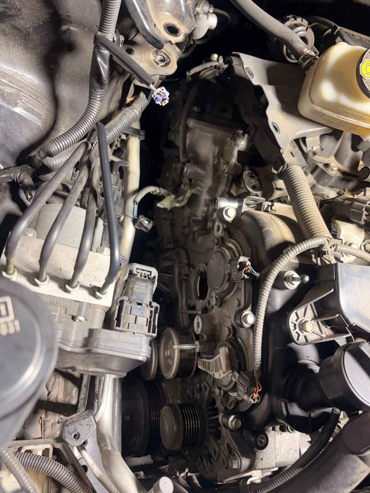 Engine repair detail during mechanical service